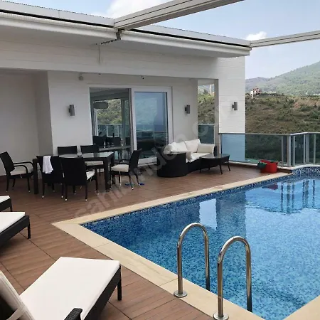 Granada-residence-luxury-complex-villas-in-alanya